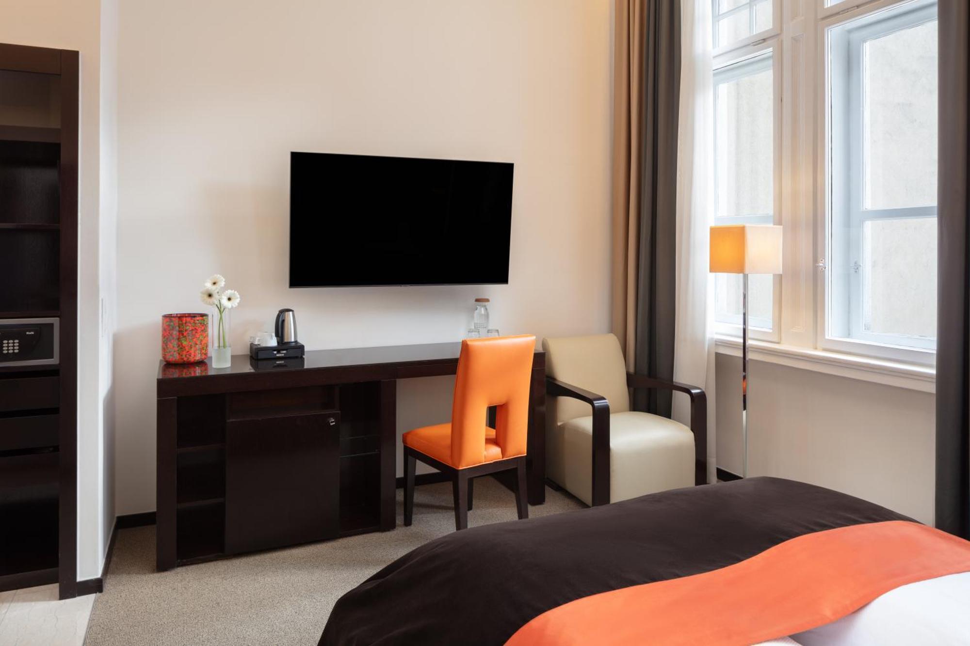 Superior Double Room,1516422505:JPEG