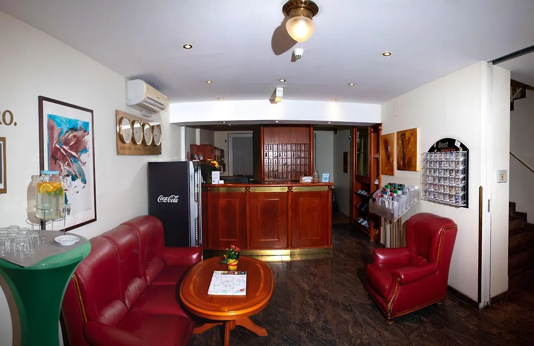 Suite Hotel 900 m zur Oper-1